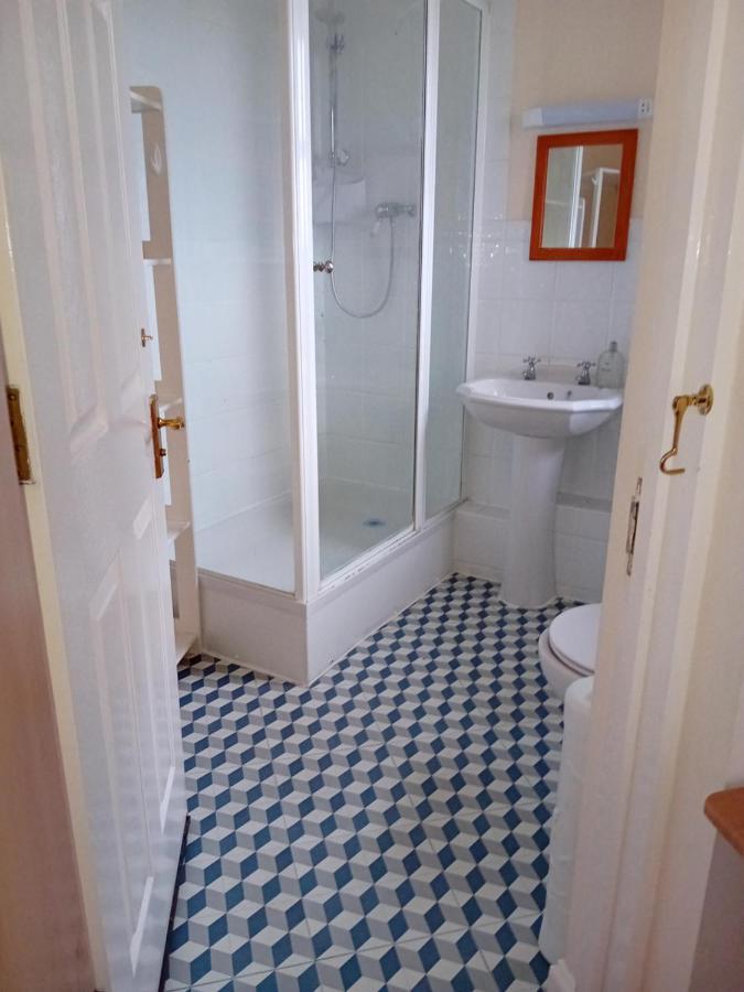 Ensuite Double Room London Exteriör bild